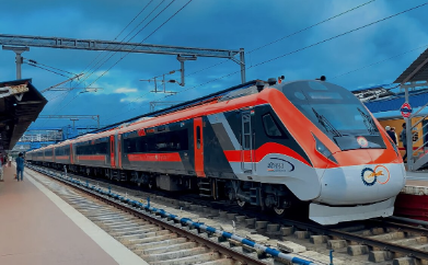 रेलवे ने त्योहारी सीजन के लिए 2,950 विशेष ट्रेनों की घोषणा