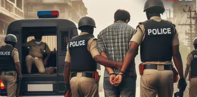 छत्तीसगढ़ के नाबालिग ने दी थी Indian Airlines फ्लाइट को उड़ाने की धमकी, पुलिस ने हिरासत में लिया