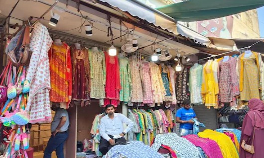 कपड़ा व्यापारी इस साल दिल खोलकर मनाएंगे दिवाली, सूरत से आ रही है जबरदस्त खबर