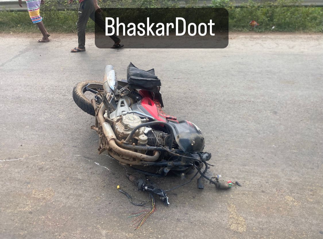 ब्रेकिंग न्यूज : ट्रक से भिड़ंत में खैरागढ़ एसपी के चालक की मौत
