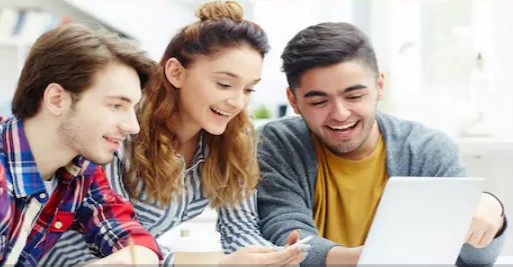 इस देश में रहते हैं दुनिया के सबसे पढ़ाकू बच्चे, लिस्ट में भारत का नंबर देख होगा गर्व
