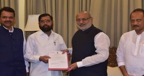 एकनाथ शिंदे ने छोड़ दी सीएम की कुर्सी, नई सरकार के गठन का रास्ता साफ
