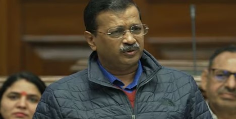 अरविंद केजरीवाल ने क्‍यों बदला गियर? LG नहीं अब BJP के सबसे बड़े नेता आ गए निशाने पर