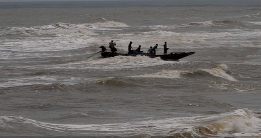 इस राज्‍य के 30 में से 26 जिलों पर संकट के बादल, समंदर की दहाड़ बाकी, IMD ने किया खबरदार