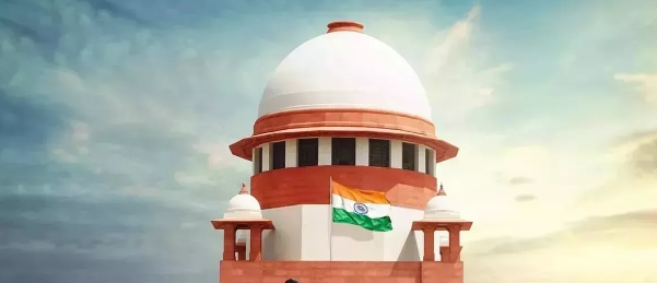 चुनाव आयोग के खिलाफ सुप्रीम कोर्ट पहुंची कांग्रेस, रिट याचिका दायर