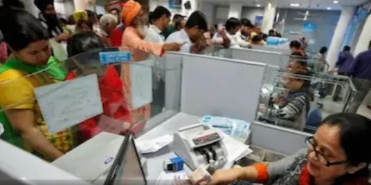 बैंकिंग अमेंडमेट बिल पास, बैंक खाते में अब एक की जगह जोड़ सकेंगे 4 नॉमिनी, अनक्‍लेम्‍ड शेयर, बॉन्‍ड भी जाएंगे IEPF में