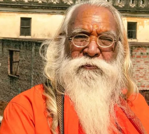 राम मंदिर के मुख्‍य पुजारी आचार्य सत्येंद्र दास का निधन, अयोध्‍या लाया जाएगा पार्थिव शरीर