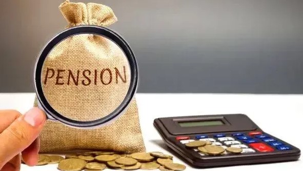 सिर्फ नौकरी वालों को नहीं, अब 60 की उम्र के बाद हर आदमी को मिलेगी पेंशन, मोदी सरकार की बड़ी तैयारी