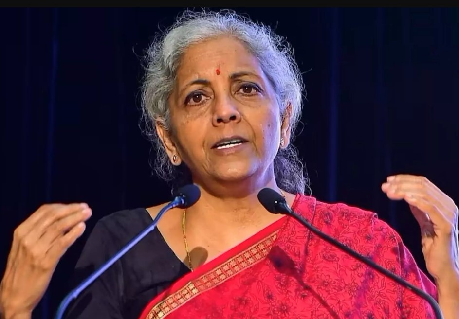 मानसून सेशन में पेश होगा नया इनकम टैक्स बिल, जानिए नए आयकर कानून की ये 5 बड़ी बातें