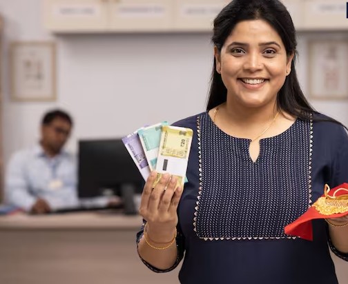 जमकर लोन ले रही हैं महिलाएं, कहां खर्च कर रही हैं पैसे, नीति आयोग की रिपोर्ट में हुआ खुलासा