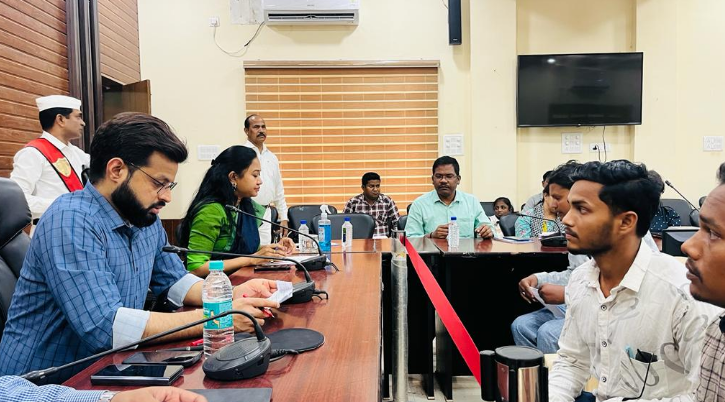 विभागों को त्वरित निराकरण करने के दिये निर्देश