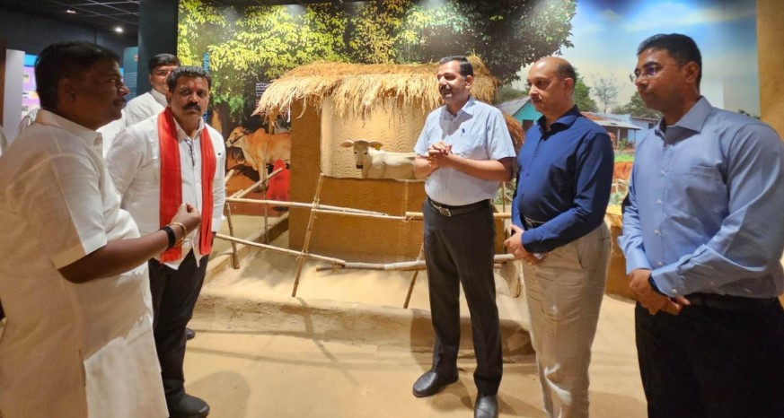 डेयरी रिफॉर्म से किसानों को मिल रहा संबल: मंत्री श्री कश्यप