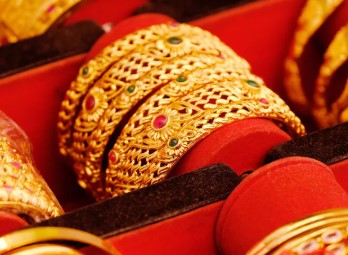सस्ता हुआ या बढ़ गया सोने का भाव, हफ्ते भर में यहां पहुंचा 10 ग्राम 24 कैरेट गोल्ड का रेट