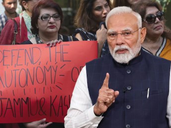 क्या PM मोदी इंदिरा गांधी की तरह करेंगे स्ट्राइक, पहलगाम हमले के बदले PoK वापस लेंगे