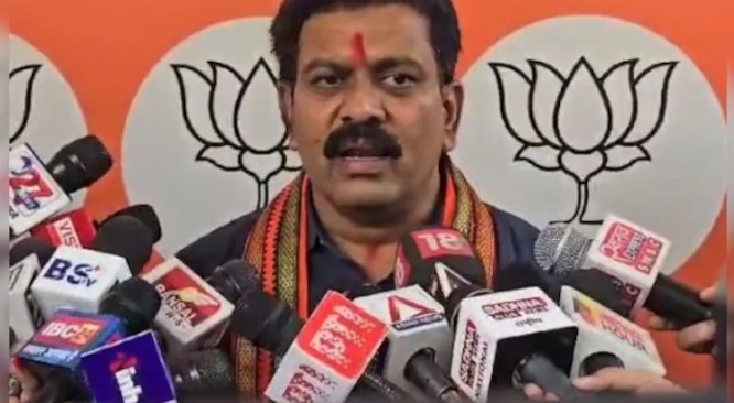 नक्सलियों के सेंट्रल कमेटी के मेंबर आएं तो चर्चा होगी... डिप्टी CM ने दिया बड़ा बयान