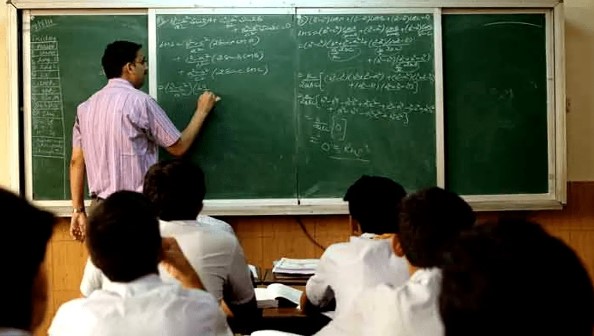 अतिशेष शिक्षकों की पदस्थापना हेतु काउसिलिंग 02 जून को