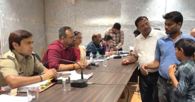 आर्थिक रूप से कमजोर यश को मिलेगा छात्रावास में प्रवेश