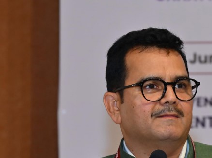 छत्तीसगढ़ की खनिज विविधता है देश की आर्थिक समृद्धि का आधार – खनिज सचिव पी. दयानंद