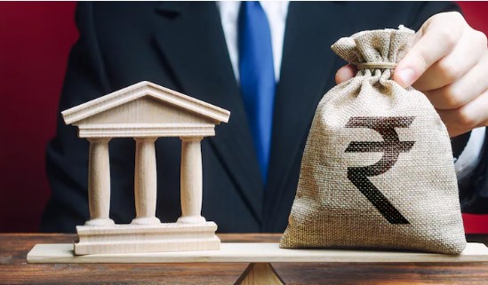 इन 5 बैंकों में फिक्स्ड डिपॉजिट पर मिल रहा 9% तक का तगड़ा रिटर्न, चेक करें लिस्ट