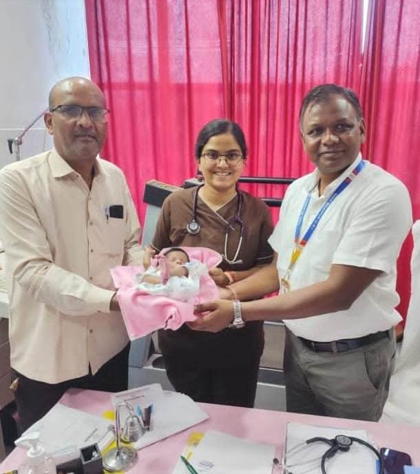 सिम्स अस्पताल में मिला नवजात शिशु, चाइल्ड लाइन को सौंपा गया