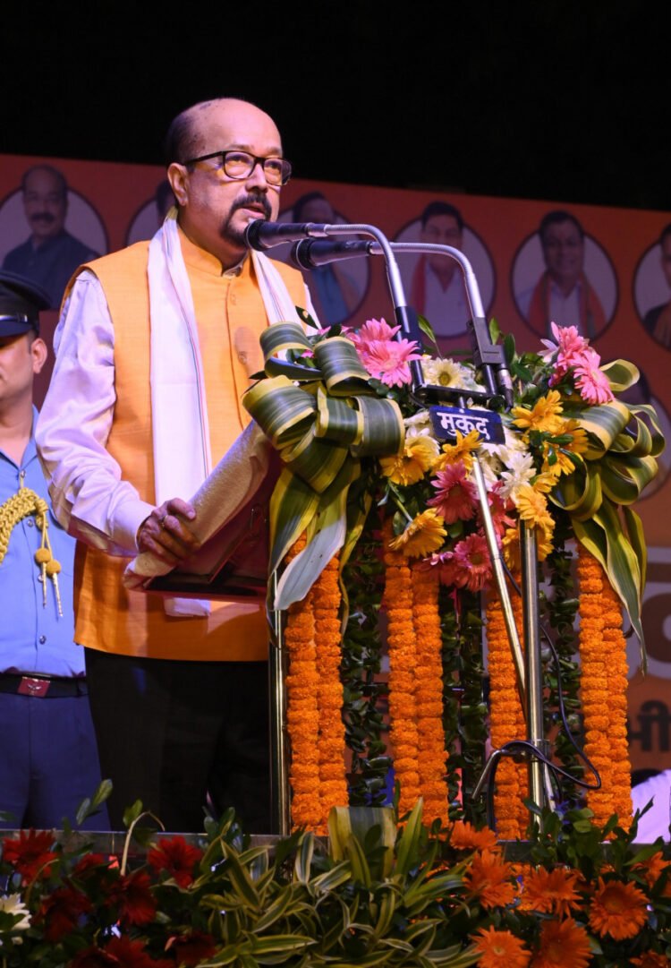 दशहरा केवल रावण दहन का पर्व नहीं, बल्कि जीवन का संदेश है – राज्यपाल श्री डेका