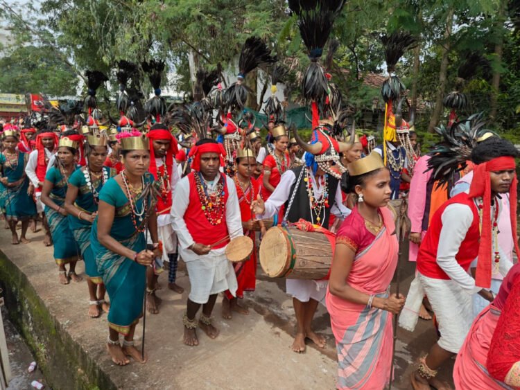 बस्तर दशहरा : ‘कुटुंब जात्रा’ रस्म के साथ हुई देवी-देवताओं का ससम्मान विदाई