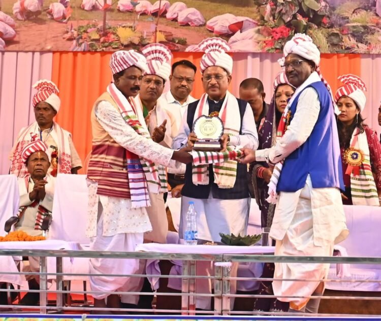 करमा महोत्सव हमारी प्राचीन और गौरवशाली परंपरा का प्रतीक: मुख्यमंत्री श्री विष्णुदेव साय