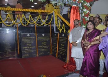 उप मुख्यमंत्री श्री अरुण साव ने लोरमी के भव्य मानस मंच के जीर्णोद्धार कार्य का किया लोकार्पण