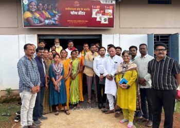 उपमुख्यमंत्री श्री विजय शर्मा ने तुरेनार के ग्रोथ सेंटर का किया निरीक्षण