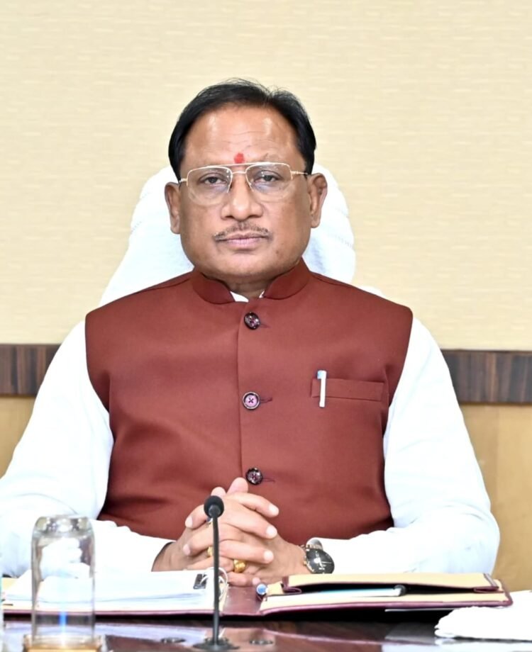 मुख्यमंत्री श्री विष्णु देव साय ने बढ़ाया मदद का हाथ