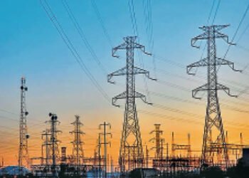 छत्तीसगढ़ के बिजली उपभोक्ताओं को बड़ी राहत मिल सकती है, 100 से बढ़कर 200 यूनिट तक हाफ बिजली बिल योजना पर सरकार कर रही विचार.