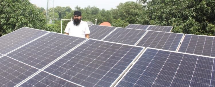 अब बिजली बिल नहीं, मिलता है मुनाफा–प्रधानमंत्री सूर्य घर मुफ्त बिजली योजना से ऊर्जा आत्मनिर्भर बने जसविन्दर सिंह छाबड़ा