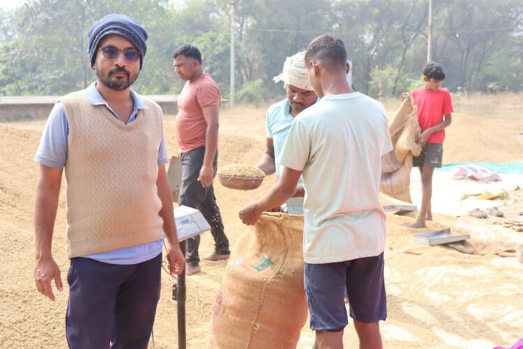 ऑनलाइन टोकन प्रणाली से धान खरीदी हुई सुगम