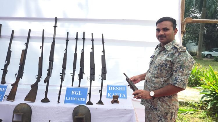 सुकमा में सुरक्षाबलों की बड़ी कामयाबी: माओवादियों की हथियार फैक्ट्री ध्वस्त, भारी मात्रा में हथियार बरामद.