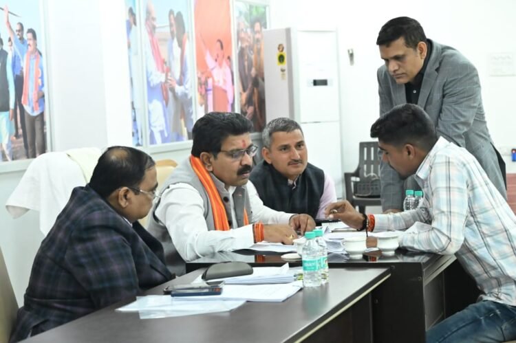 आरक्षक भर्ती प्रक्रिया में पारदर्शिता के लिए शासन पूरी तरह प्रतिबद्ध – उपमुख्यमंत्री श्री विजय शर्मा