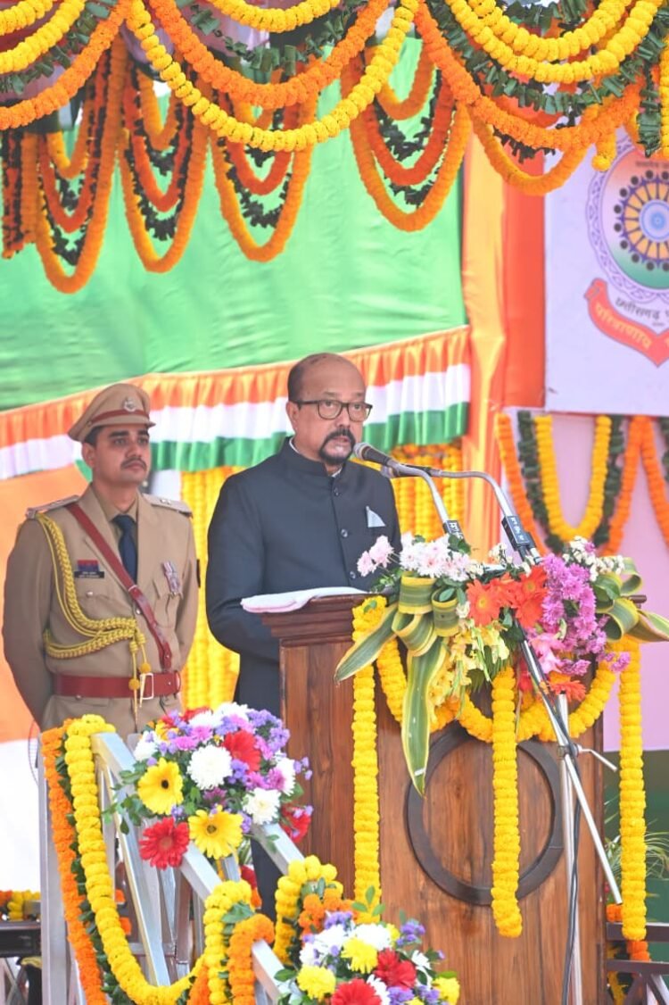 श्री रमेन डेका माननीय राज्यपाल छत्तीसगढ़ का उदबोधन, पुलिस परेड ग्राउंड, रायपुर