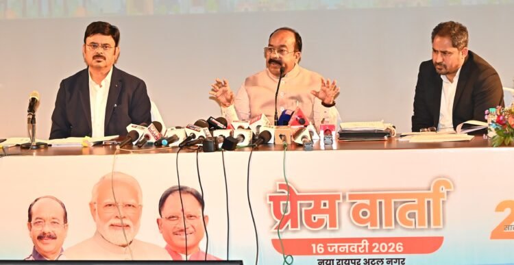 प्रत्येक ग्रामीण परिवार को सुरक्षित, शुद्ध एवं सतत पेयजल उपलब्ध  कराना सरकार का लक्ष्य : उपमुख्यमंत्री श्री अरुण साव