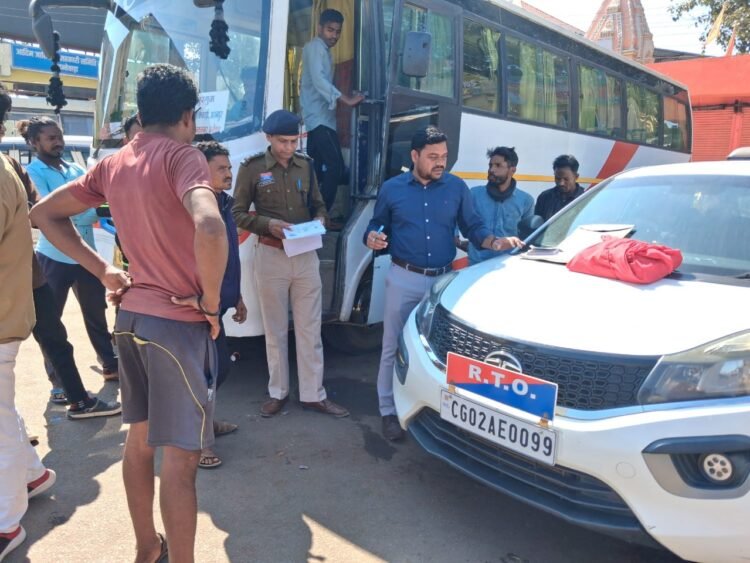 यात्री सुरक्षा पर प्रशासन का कड़ा प्रहार, दंतेवाड़ा में बसों पर सख्त कार्रवाई |
