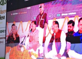 मुख्यमंत्री श्री विष्णु देव साय ने महिला कृषक बसंती को दी बधाई