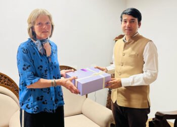 बस्तर की सांस्कृतिक विरासत से अभिभूत हुई संयुक्त राष्ट्र की मेंटर, छह दिवसीय प्रवास के बाद भावुक होकर विदा हुई सुश्री किर्सी ह्यवैरिनेन