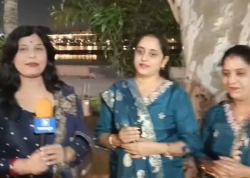 देवरानी-जेठानी ने पेश की अनोखी मिसाल, 15 साल से निभा रही हैं एक जैसा पहनावे का वादा