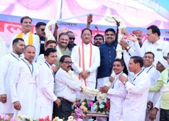 संत कबीर की वाणी समाज को जोड़ती है, सरकार का संकल्प जनजीवन संवारता है : मुख्यमंत्री श्री विष्णु देव साय