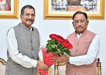 मुख्यमंत्री श्री विष्णु देव साय से छत्तीसगढ़ राज्य पुलिस जवाबदेही प्राधिकरण के नव पदस्थ सदस्य श्री राजीव श्रीवास्तव ने की सौजन्य भेंट