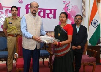 ‘नारी शक्ति इस देश के विकास की धुरी, अंतिम पंक्ति की महिलाओं तक विकास पहुंचाने के लिए हम कृत संकल्पित‘‘- राज्यपाल श्री डेका