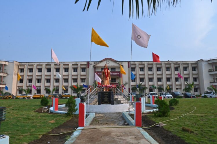 कृषि अभियांत्रिकी महाविद्यालय में कल से आयोजित दो दिवसीय “एग्री टेक मिलन” में शामिल होंगे पांच सौ से अधिक पूर्व विद्यार्थी