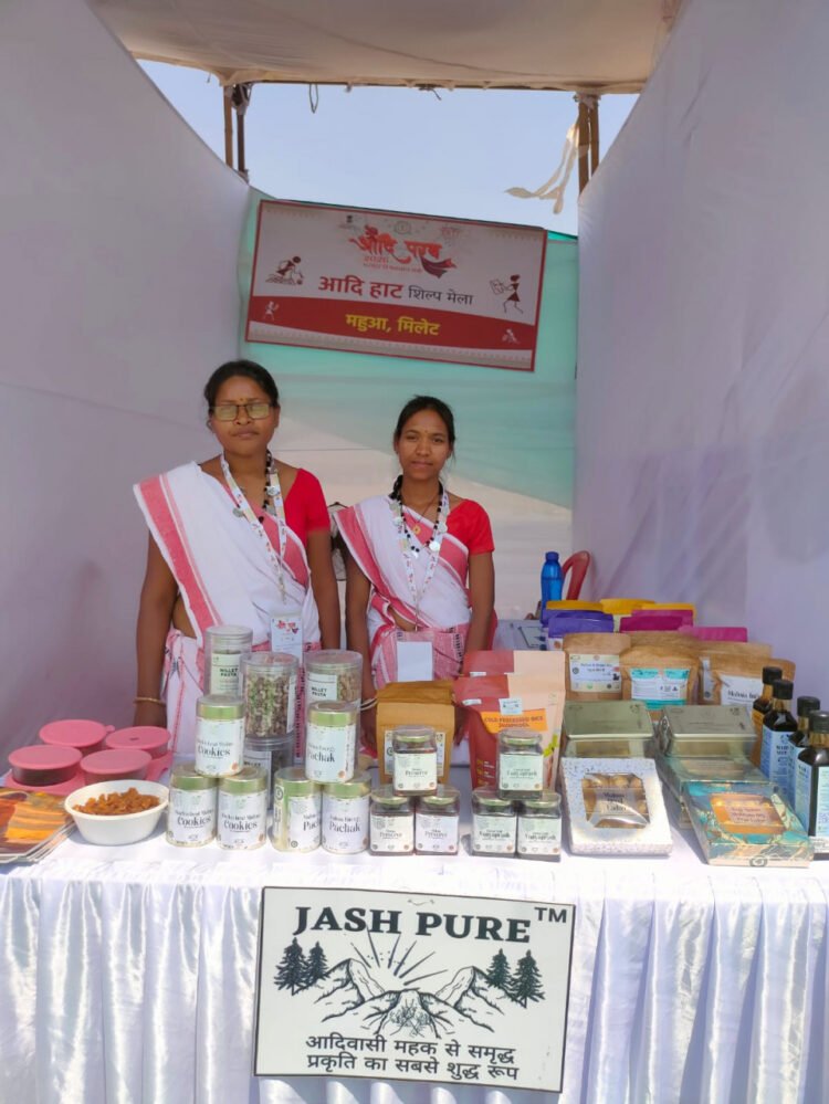 जशप्योर स्टॉल को मिली सराहना, महुआ को सुपरफूड के रूप में मिली नई पहचान