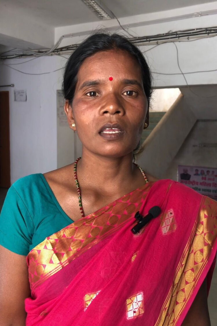 महतारी वंदन योजना से महिलाएं बन रहीं आत्मनिर्भर