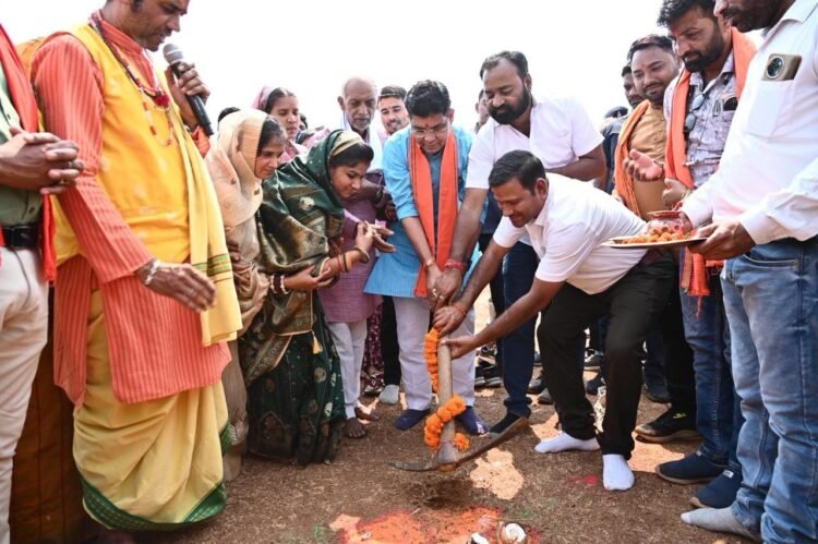समृद्ध और सुलभ ग्रामीण भारत के लिए मज़बूत आधारभूत संरचना है पुल -मंत्री श्री टंक राम वर्मा