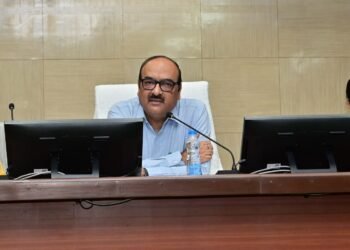 मुख्य सचिव श्री विकास शील की अध्यक्षता में सम्पन्न हुई बस्तर में आजीविका विकास हेतु कार्यशाला