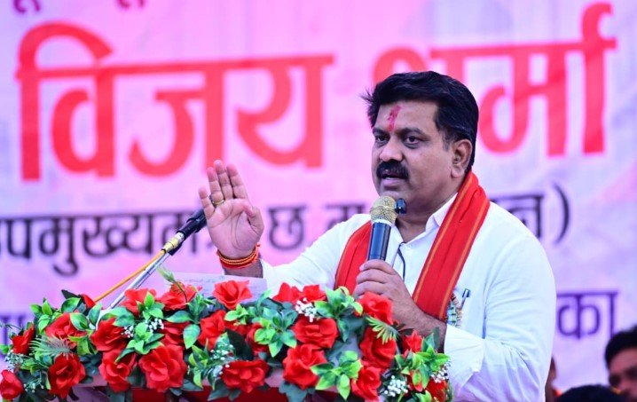 उपमुख्यमंत्री श्री विजय शर्मा ने नगर पंचायत बोड़ला को 6 करोड़ के विकास कार्यों की दी सौगात